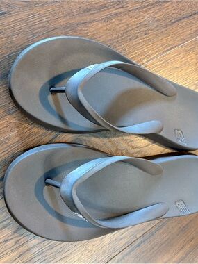 New Balance Matte Grayish Brown Women's Flip Flops